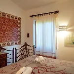 Averla-costa Paradiso, Con Giardino Vista Graniti E Mare Costa Paradiso