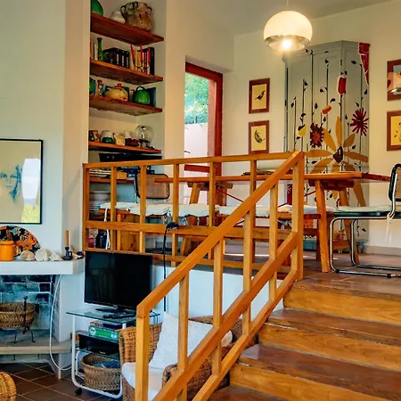 Villa Averla-costa Paradiso, Con Giardino Vista Graniti E Mare Costa Paradiso