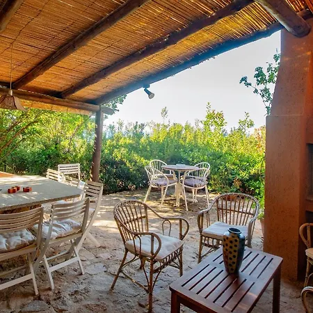 Averla-costa Paradiso, Con Giardino Vista Graniti E Mare